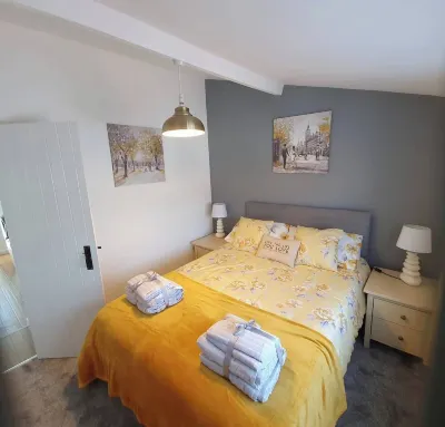 SeaView-Parking-Petsok-Patio-1Br فنادق في Mevagissey