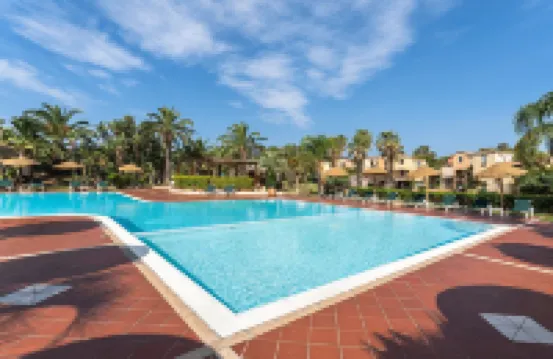 Tropical Residence in Santa Margherita di Pula