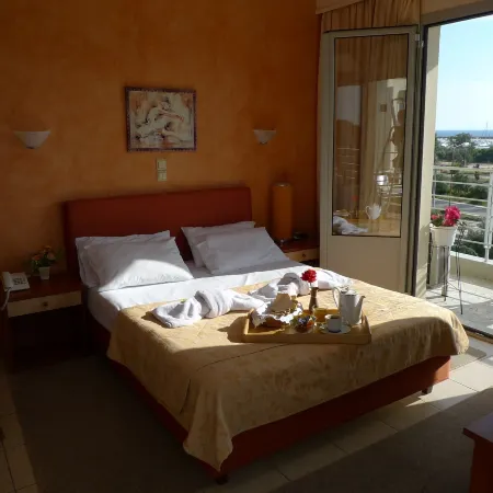 Ikaros Hotel Elliniko