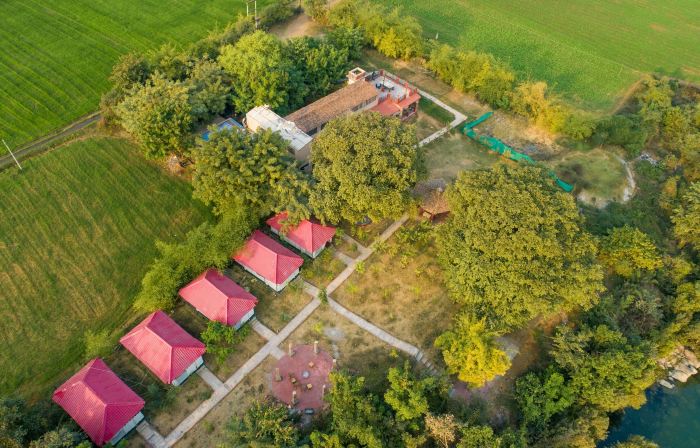 Greetoe Camp Panna
