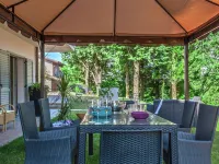 Plush Villa Apartment in Tavullia with Hot Tub