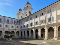 Barocchetto Romano Hotels near Torrefazione Remondi