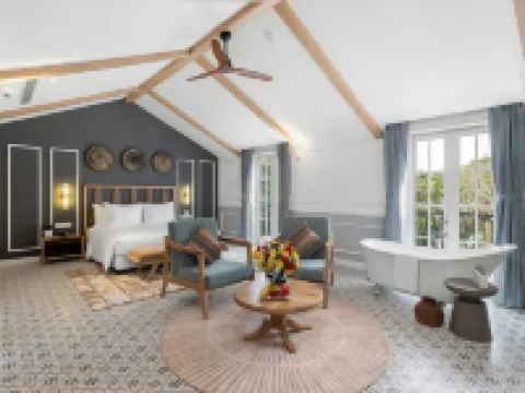 金色太陽酒店 - 曼登 公伯隴酒店