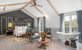 Golden Boutique Hotel
