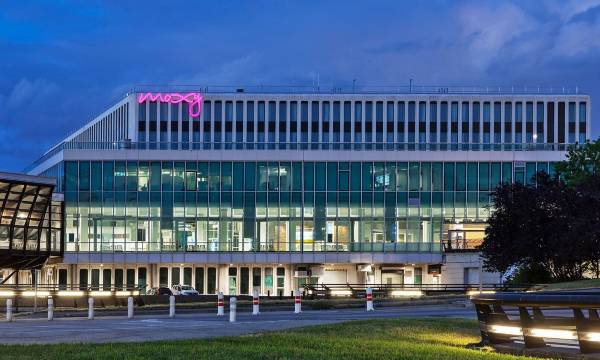 Moxy Lyon Airport