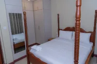 Stay.Plus Airport Transit House Hotels in Pridelands