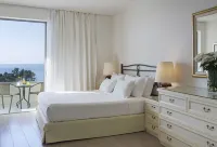 Amarilia Hotel Hotels in Vouliagmeni