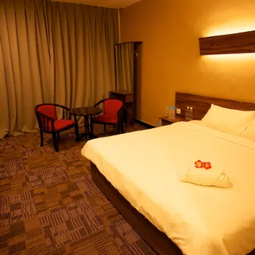 โรงแรมเดโบตานี โรงแรมใกล้ทะเลสาบกระจก