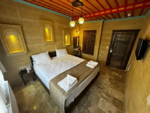 รัสติก เคฟส์ โรงแรมใกล้หุบเขาเซมิ