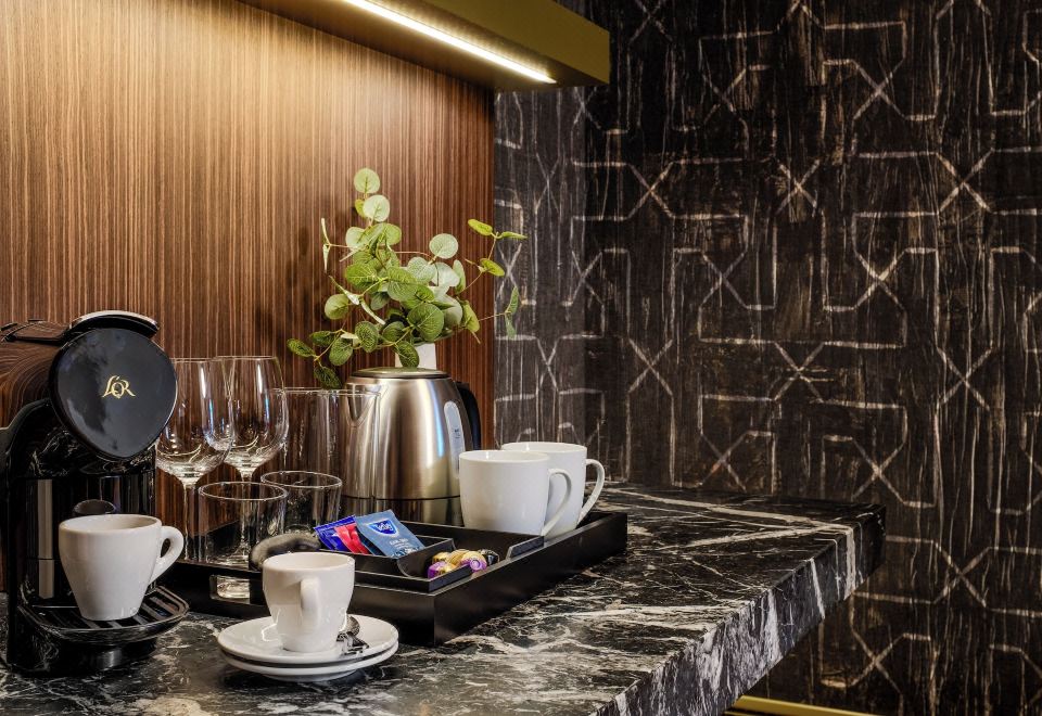 3. 아드레즈의 못틀..