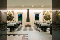 HD | Duecitânia Design Hotel - breakfast