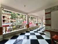 Diamond Valley x One Light Stays