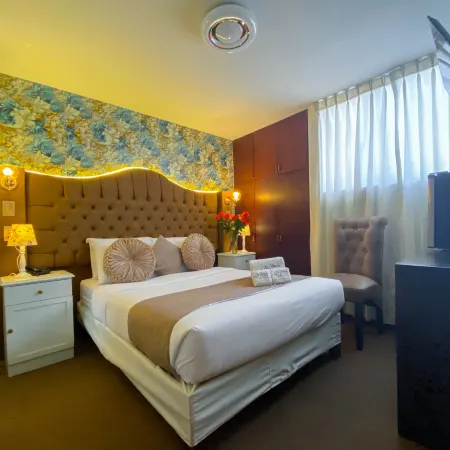 Hotels Collect A. Monet