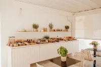 Bayit Charming Place - breakfast