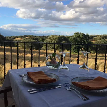 La Cerca Del Alcornoque