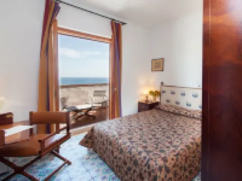 Grand Hotel De Rose Hotels in Scalea