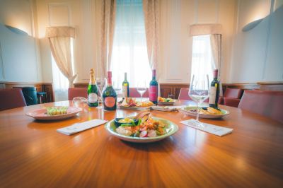 レストラン ブリストル ホテル オパティアの写真