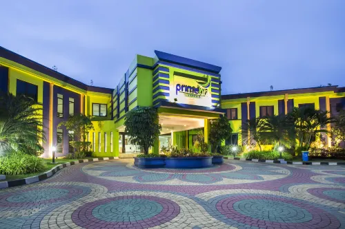 PrimeBiz Hotel Karawang Hotels in Cikampek