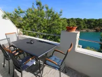 Apartments Elvis Hotels in Primosten