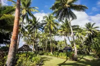 Coconut Beach Resort Hotel di Nanuya Lailai Island