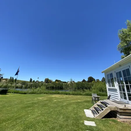 Whanganui River Top 10 Holiday Park