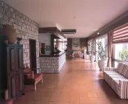 Hotel Praia Dourada Hotels in Lombas