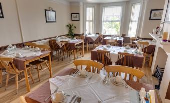 The Sportsview Guest House