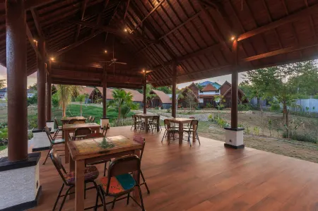 Tanjung Lima Villas Labuan Bajo Отели в г. Wae Kelambu