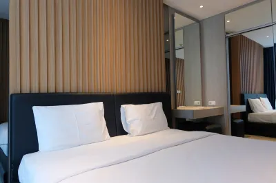 Chic 1Br Brooklyn Apartment Near Ikea Alam Sutera