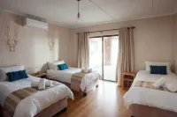 Witfontein Game Lodge Hotels in Bo-Karoo