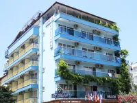 Gallion Hotel โรงแรมใกล้Cleopatra Beach