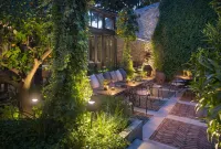 アルマイヤー アート & ヘリテージ アダルト オンリー ホテル & デペンダンス ルームズ のホテル