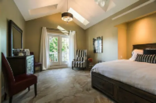 Kelowna Bed & Breakfast - Chatham House