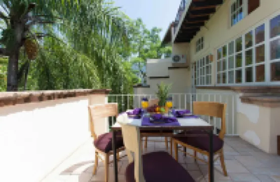 ガーランズ デル リオ リバーサイド ブティック ホテル