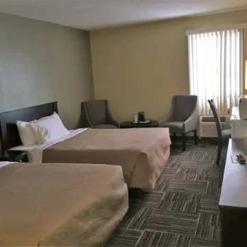 Sunlac Inn Devils Lake