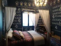 Mirabilia Arab House