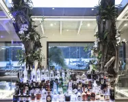 Secret Harbour Boutique Hotel and Marina - bar
