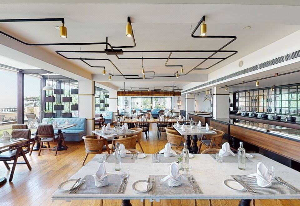 Radisson Hotel - ShimlaOver view