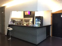 Mediterranea Hotel & Convention Center - bar