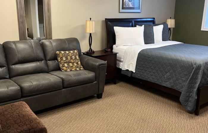 Riverview Suites
