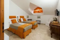 L'Insolita Reggia - Parvekkeita
