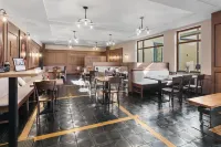 Penzion Na Náměstí Hotels in Velichovky