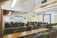 Quality Inn & Suites Hotels in Blair County