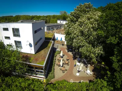 Hotel Aquarius Braunschweig Hotels near Imperial cathedral of Königslutter