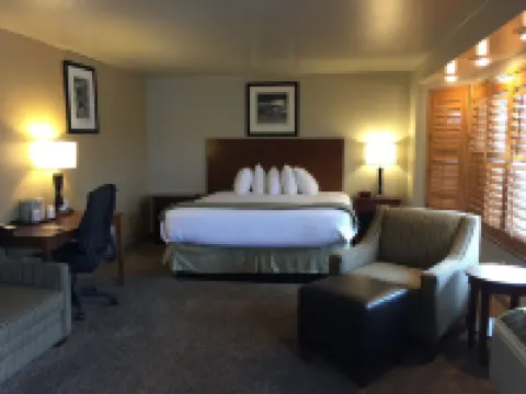 Dinosaur Inn & Suites Hotels in Uintah County