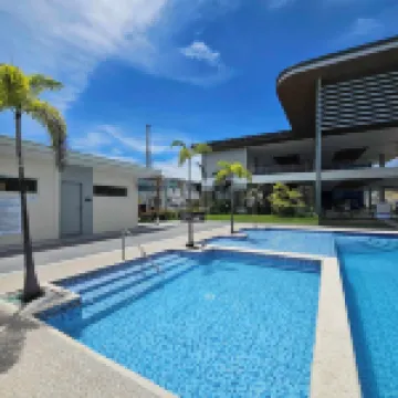 Davao City Airport Transient Rooms by Lemonique