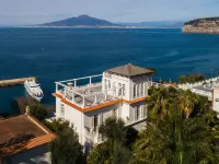 Villa Silvana Relais Hotels near Teatro Tasso