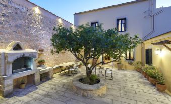 Castello Villa Daphnes - Private Pool & Whirlpool