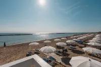 Natural Village Resort فنادق في Porto Recanati