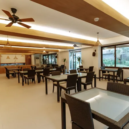 Isla Amara Resort